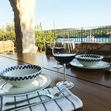 Apartment Plava Koza - Close To Sea On Car Free Island Kaprije